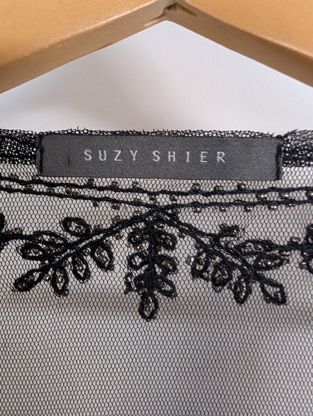 Suzy Shier Beaded Mesh Tank Top Black Gold Sequin Embellished Sleeveless Party T - Picture 6 of 7
